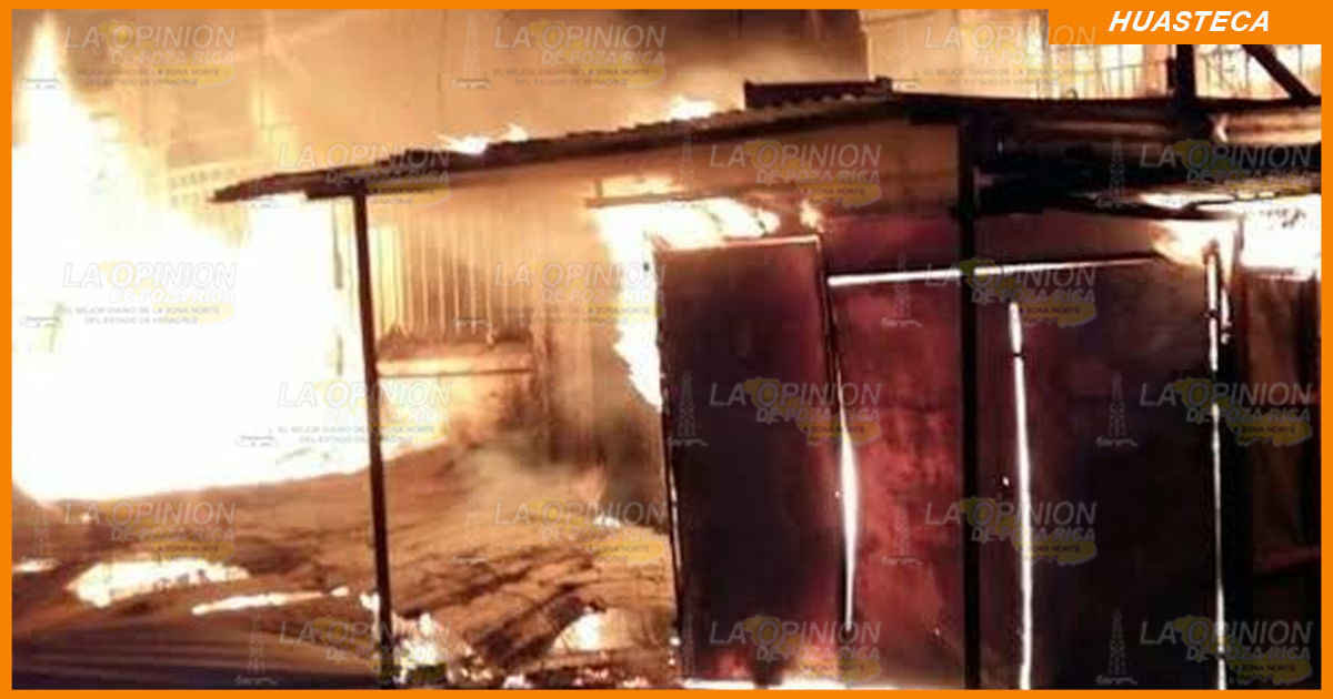 Prenden fuego a tres negocios de comerciantes en la Congregación Corozal