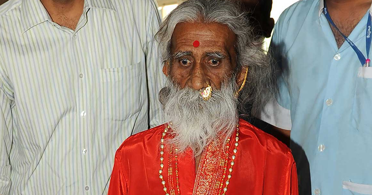 Muere Prahlad Jani, el gurú indio que no comió en 80 años