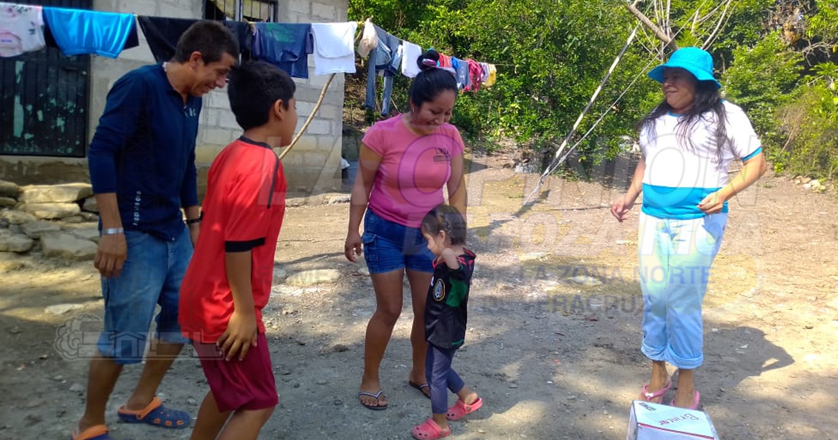 Pandemia obliga a papás a involucrarse en crianza de sus hijos