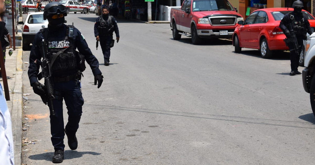 Ordenan ley seca en todo Tihuatlán