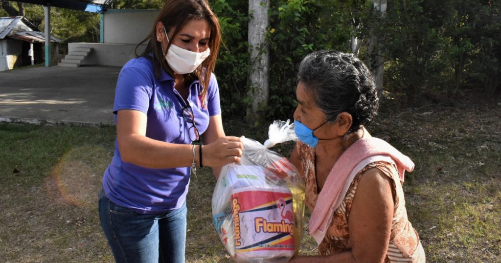 Sigue el apoyo a familias de Naranjos