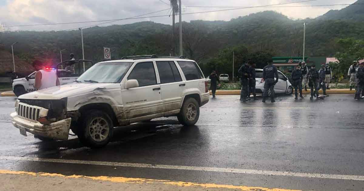 Choca Cherokee contra un Spark