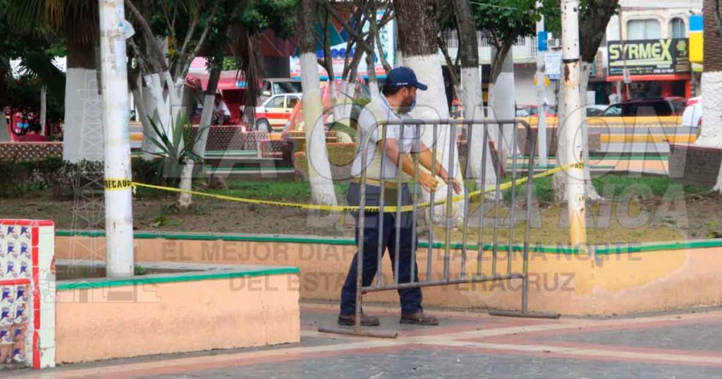 Cierran parque Juárez en Poza Rica