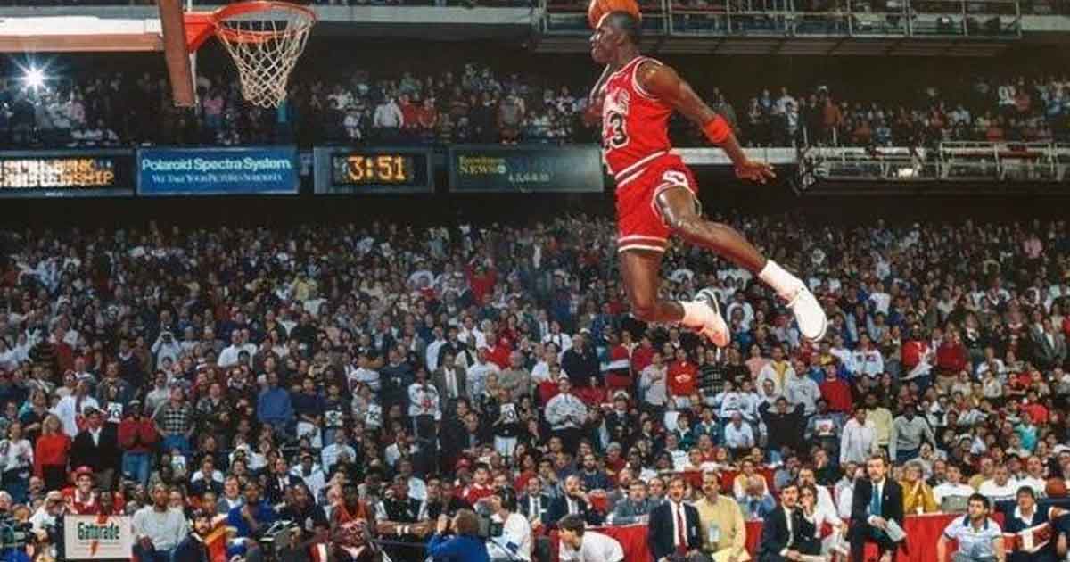 NBA: Subastarán tenis que Michael Jordan utilizó en 1985