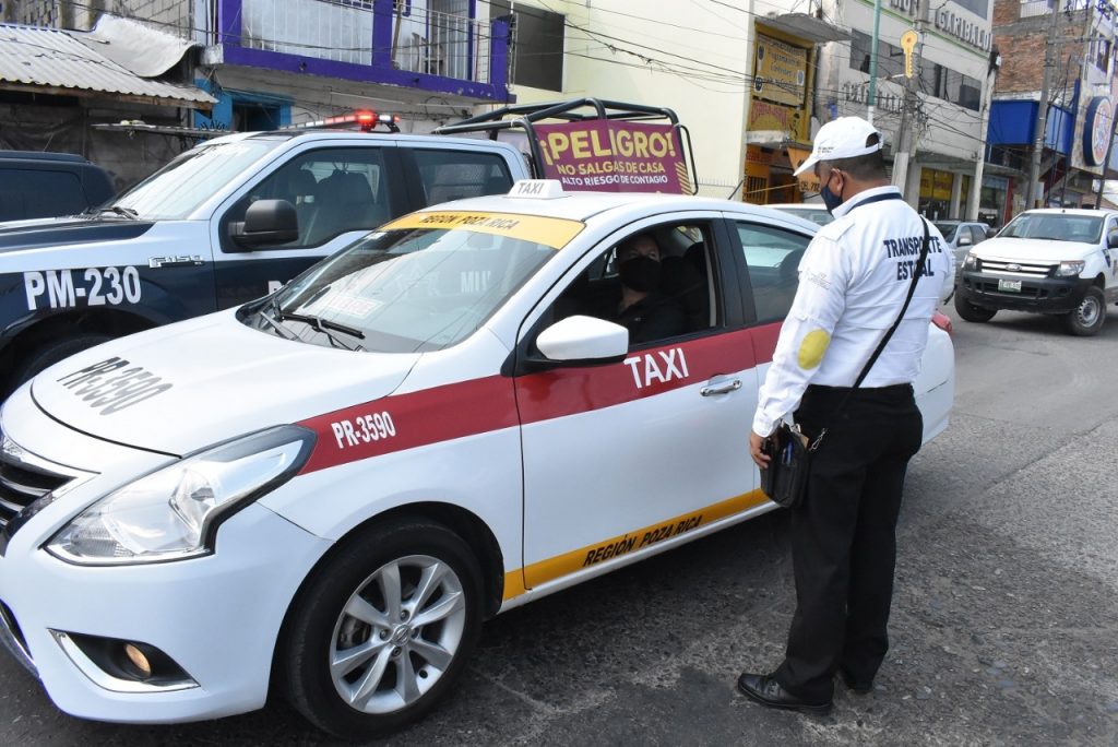 Recorren la ciudad para garantizar cumplimiento de disposiciones sanitarias