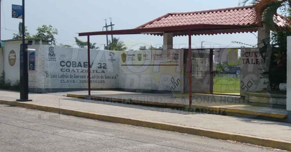 Alumnos del Cobaev 32 Ganan concurso a distancia