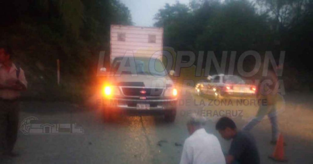 ¡Anciano atropellado por una camioneta!