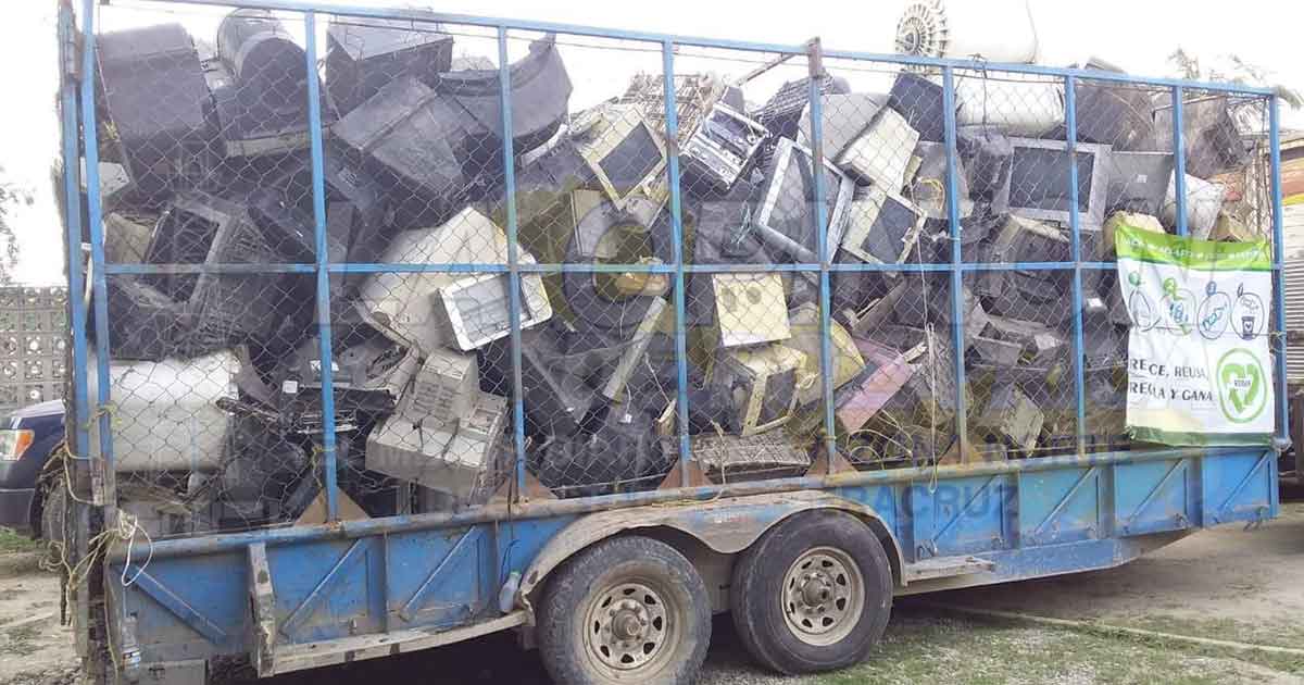 Para reducir contaminación, eliminan materiales tóxicos de aparatos electrónicos en desuso