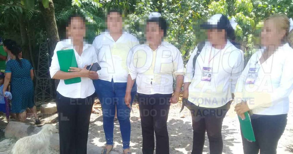 Mujeres a punto de ser linchadas