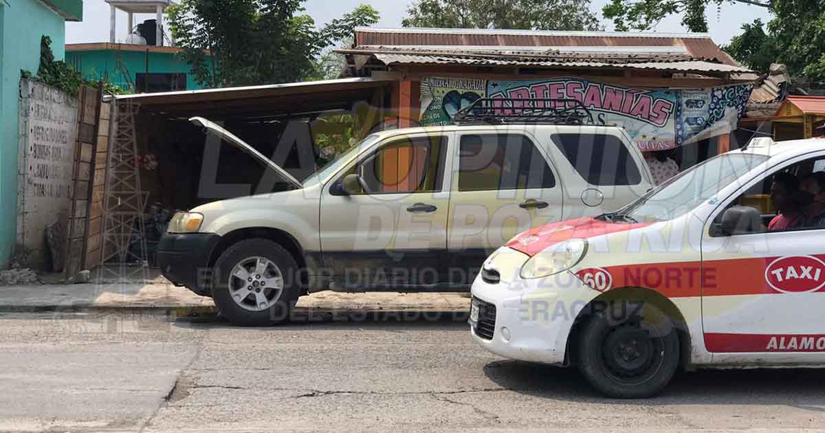 Conato de incendio en el bulevar Quintana Roo