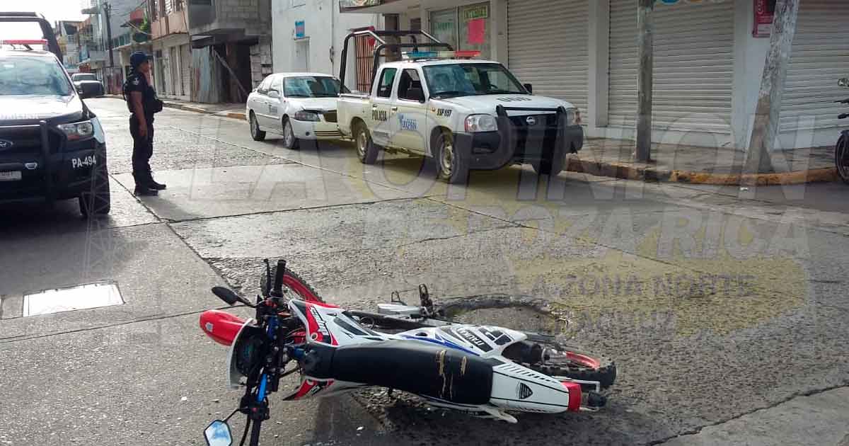 Choca con un Policía del IPAX