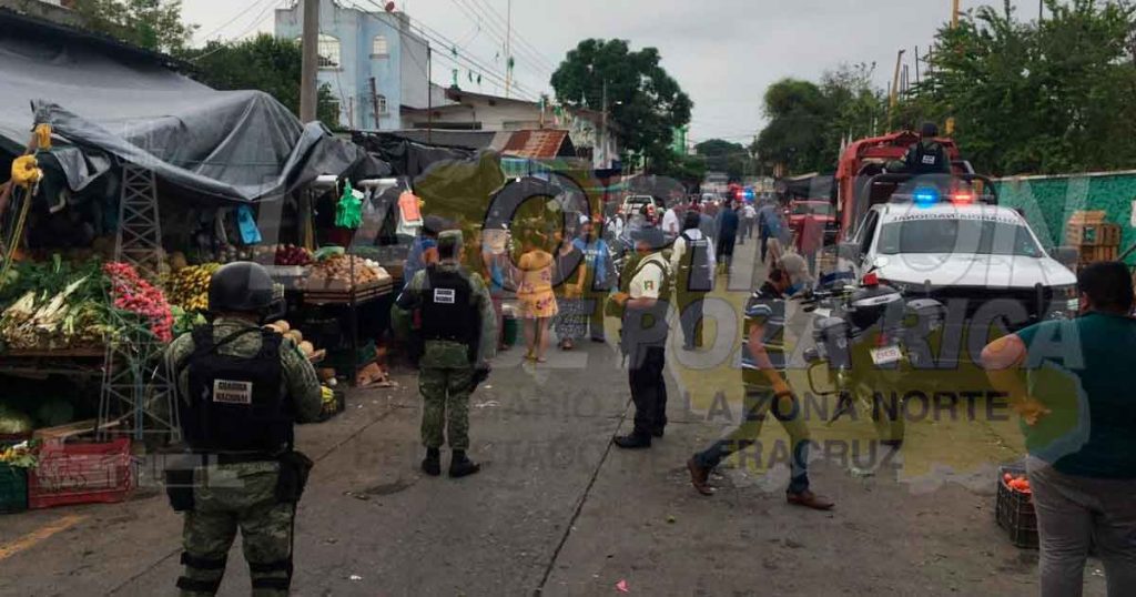 Meten en cintura a comerciantes de La Mina en Poza Rica