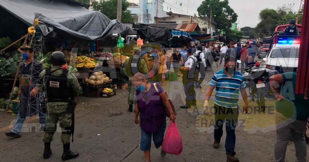 Meten en cintura a comerciantes de La Mina en Poza Rica