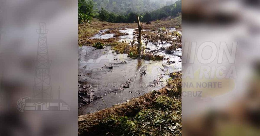 Denuncian pestilencia causada por desechos de una compañía