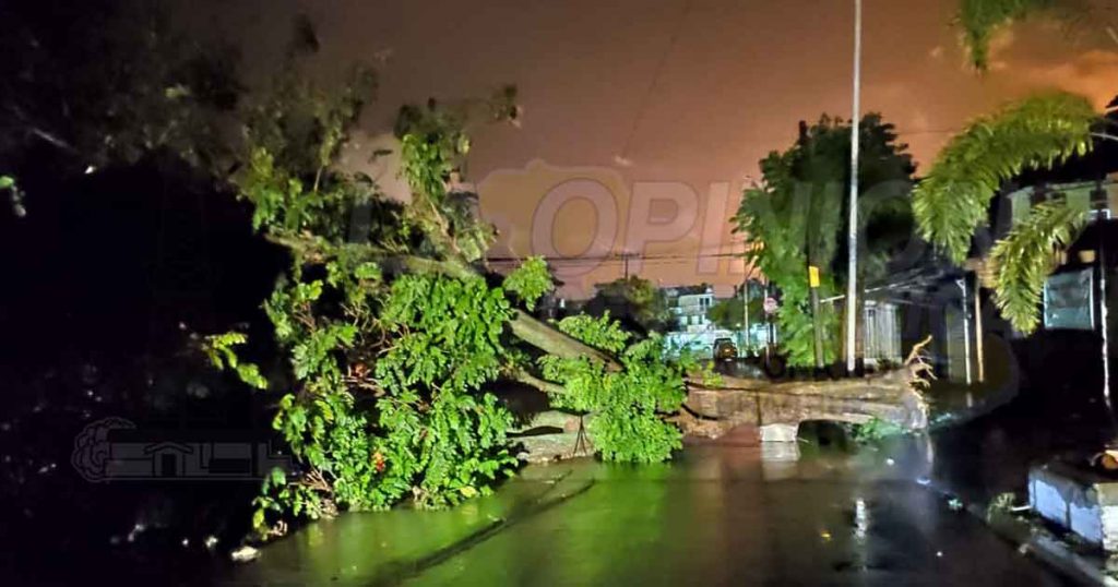 Turbonada deja grandes afectaciones en Poza Rica