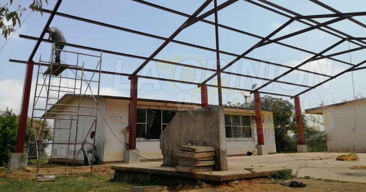 Suspenden trabajos en primaria