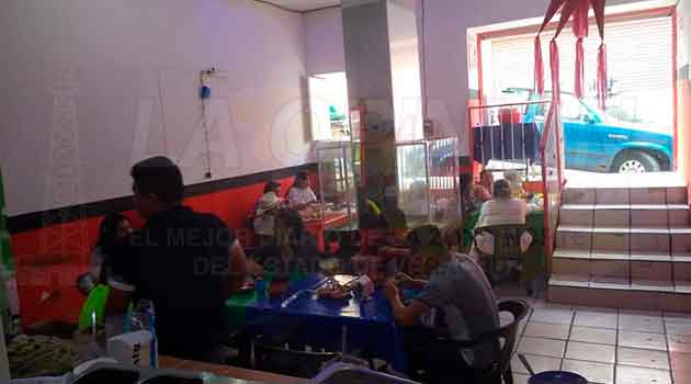 Clausuran taquería de la zona centro