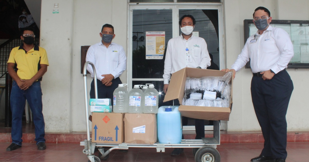 Recibe Naranjos insumos de salud donado por casas comerciales