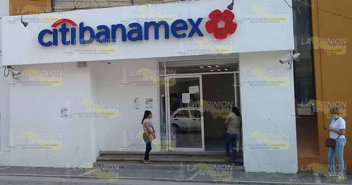 Banamex laborará sólo lunes y martes