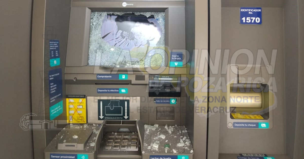 Destrozan socialistas y anarquistas el centro