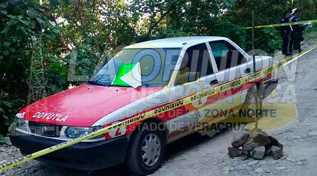 A balazos asesinan a taxista de Coyutla