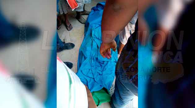 Bloquean carretera Coyutla a Filomeno Mata