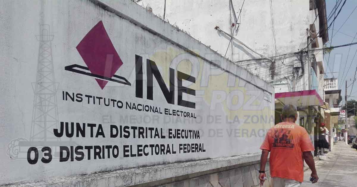 Urgen ciudadanos del 03 Distrito de Tuxpan reapertura de módulos del INE