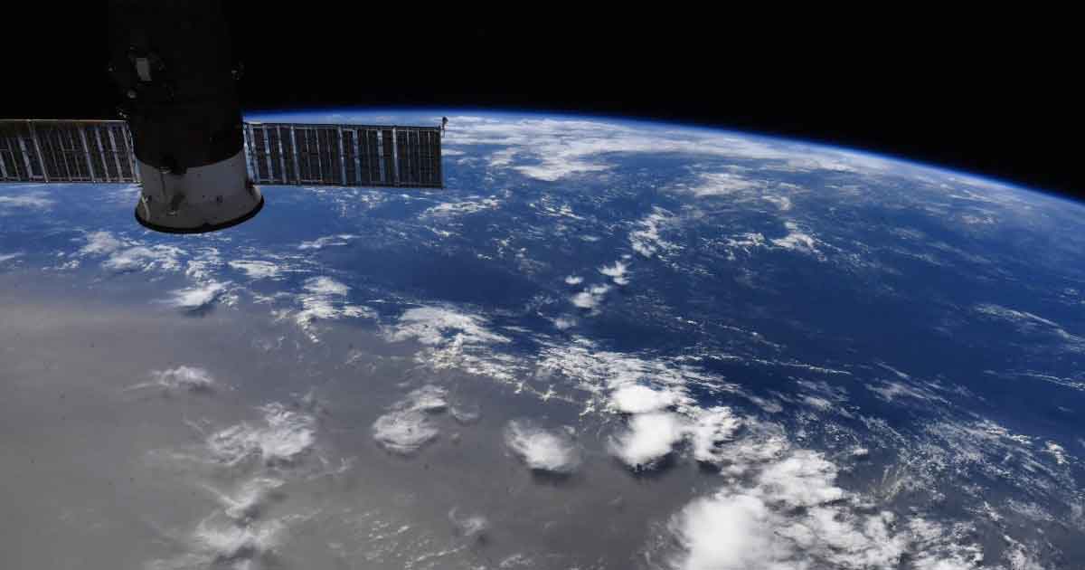 Enorme nube de polvo del Sahara cubre el Caribe y se dirige a México