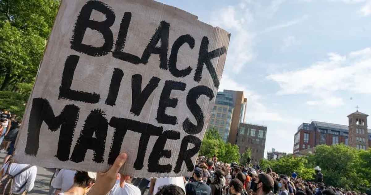 Nueva York investiga caso de brutalidad policial contra un menor negro