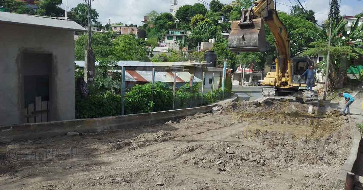 Obra pública no ha frenado en Papantla