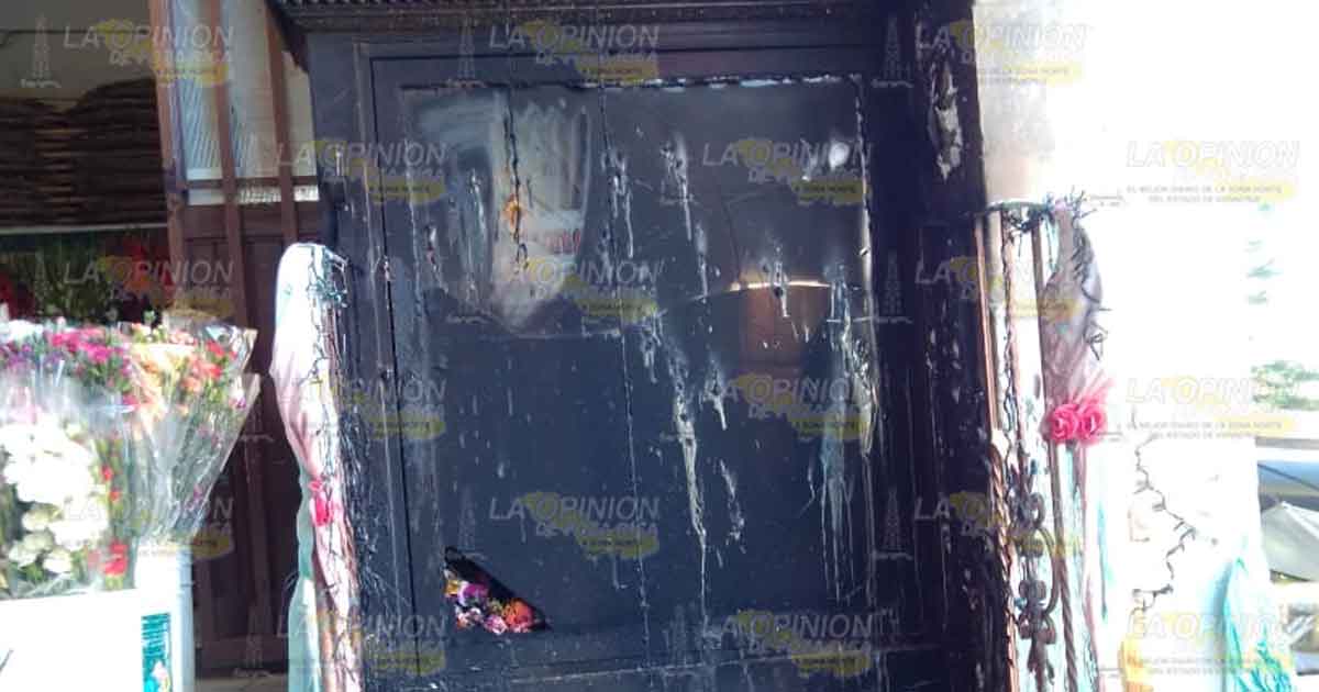 Queman altar a la Guadalupana de Xalapa