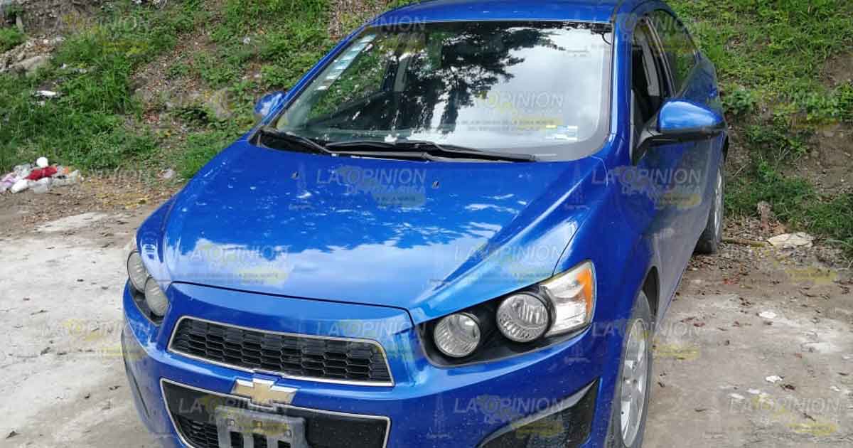 Recuperan auto robado