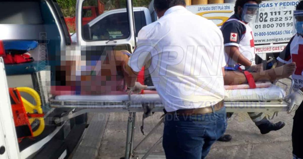 Se impacta contra un muro cuando viajaba en su motocicleta