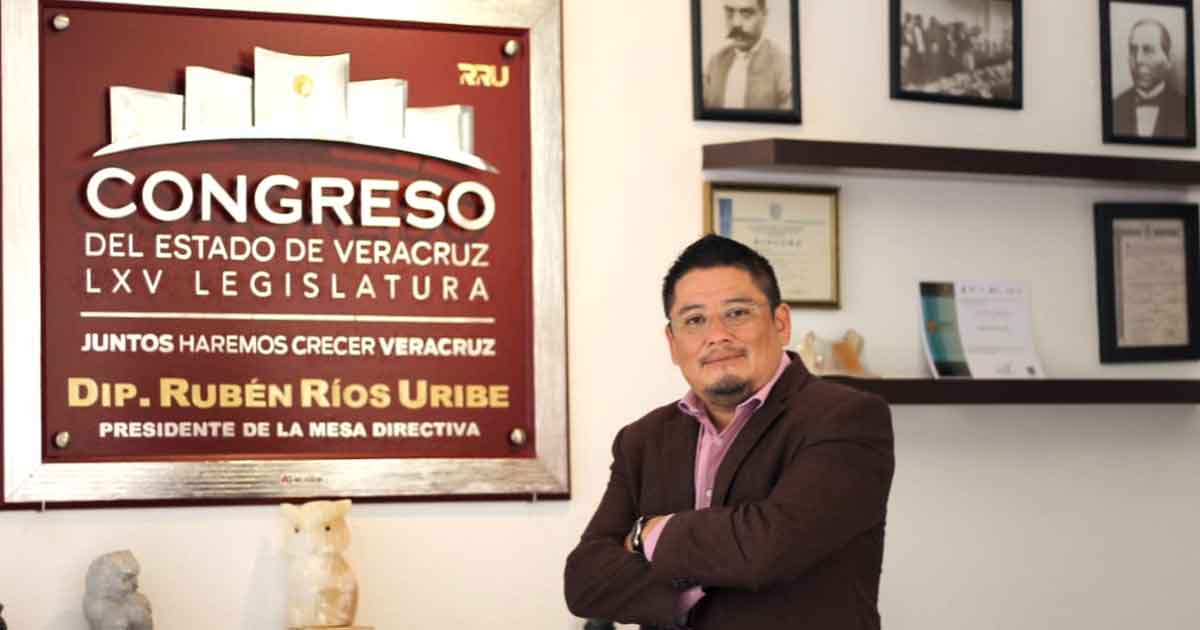 EL PODER DEL PUEBLO