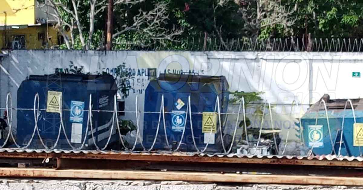 Compañía petrolera contamina amplio sector de Cerro Azul