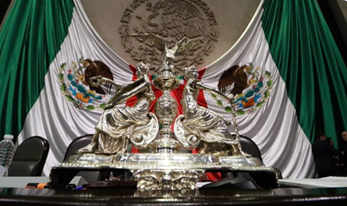 Comienza pelea por presidencia de San Lázaro
