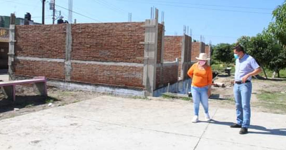 Construyen Jardín de Niños y Primaria bilingües, en Coatzintla