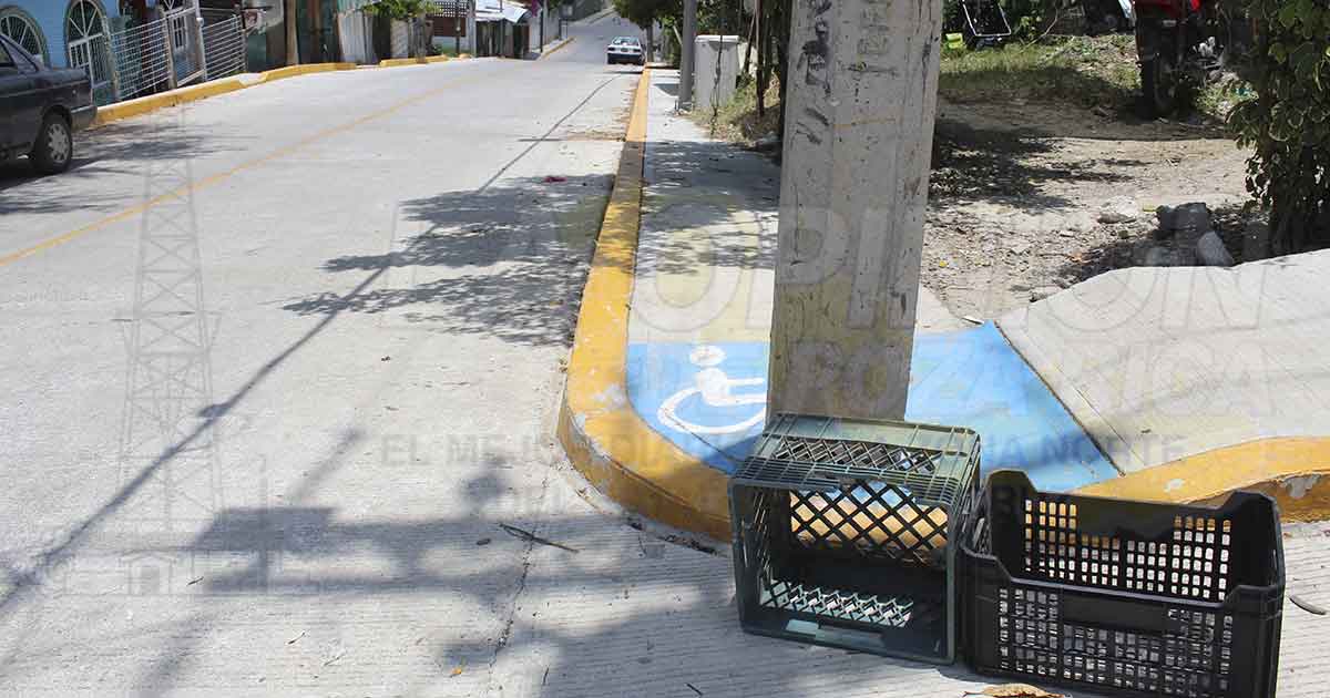Pésimo trabajo de contratistas; SIOP recibe las obras al “garete”