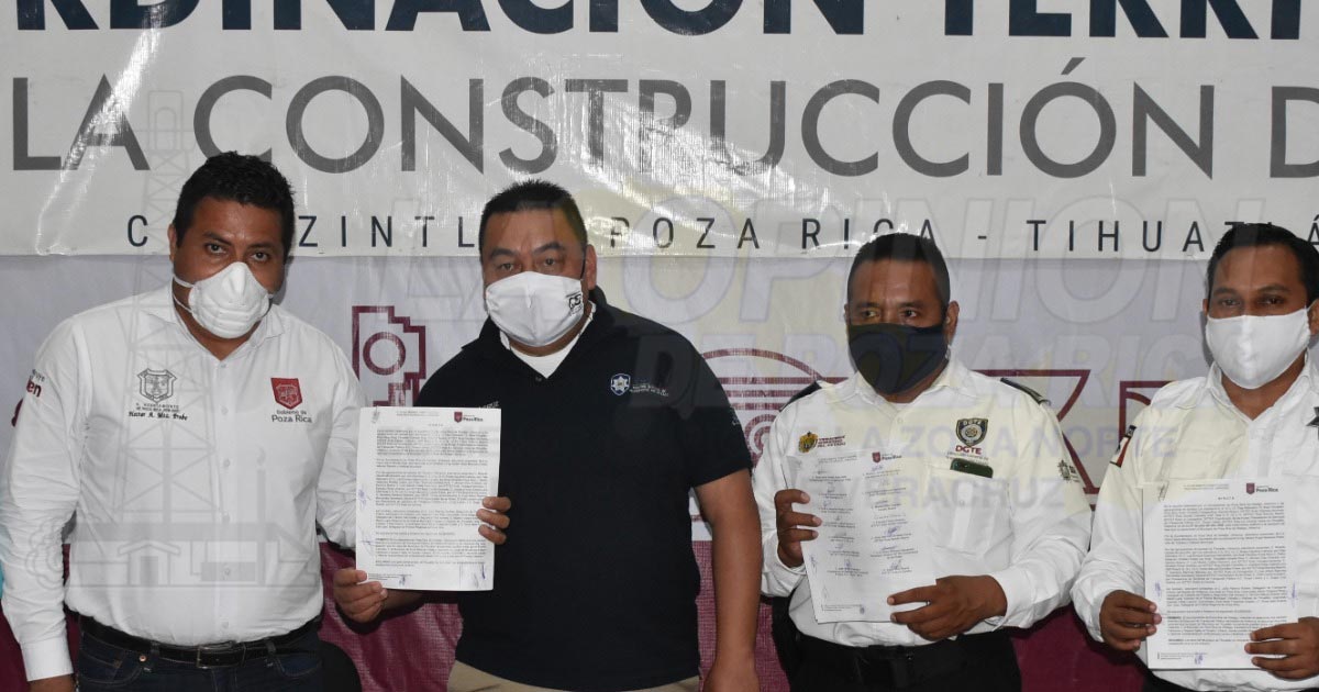 Gobierno de Poza Rica acuerda con taxistas de Tihuatlán