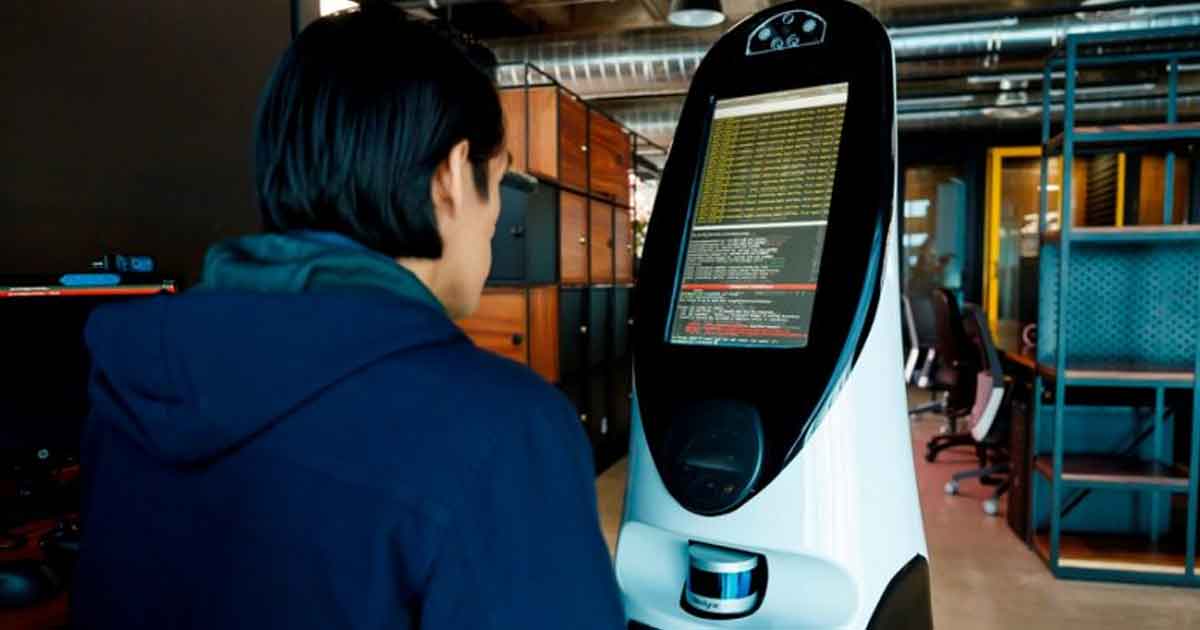 Un robot mexicano es herramienta útil en la batalla contra el coronavirus