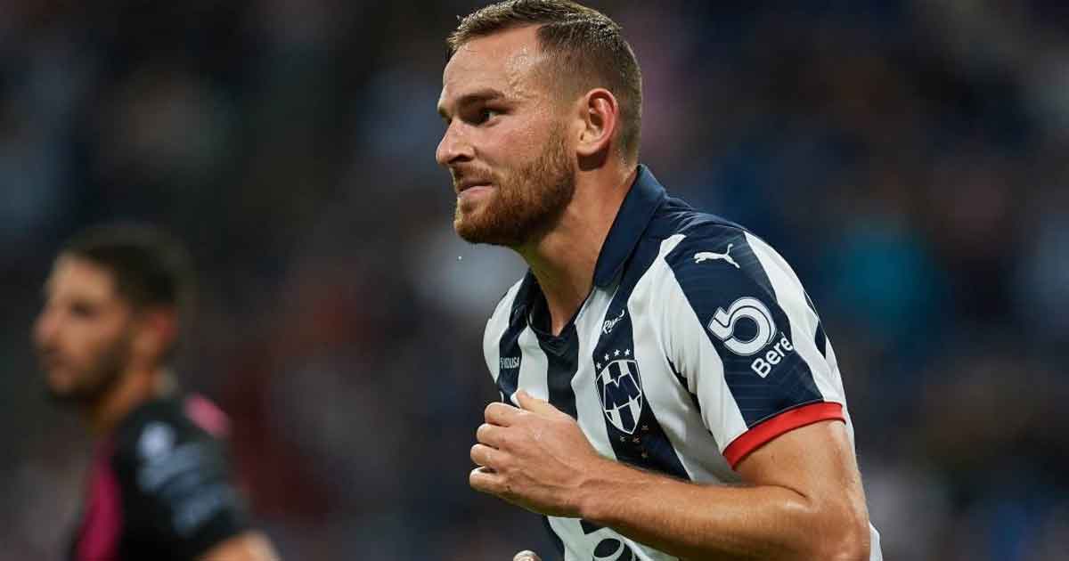 Vincent Janssen anuncia que ha superado al Covid-19