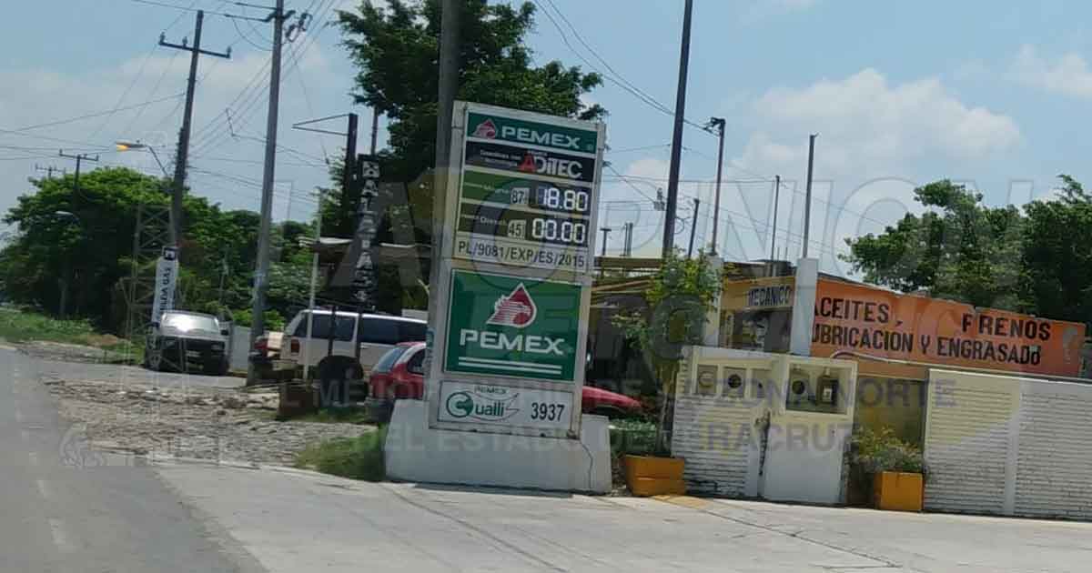 Aumento en precios de gasolinas afecta economía de transportistas
