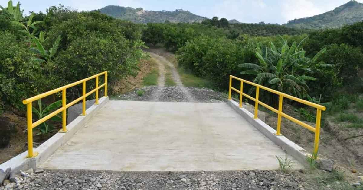 Más obras para las comunidades : Raúl Hernández Gallardo