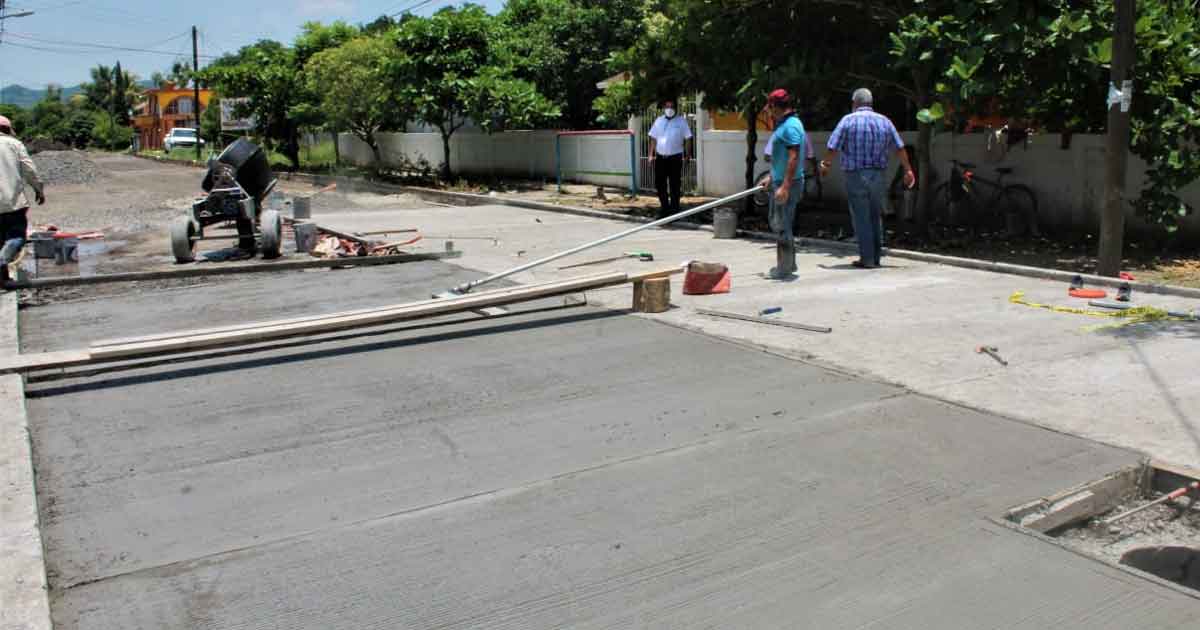 Calle Guanajuato será promesa cumplida: Román Jiménez .