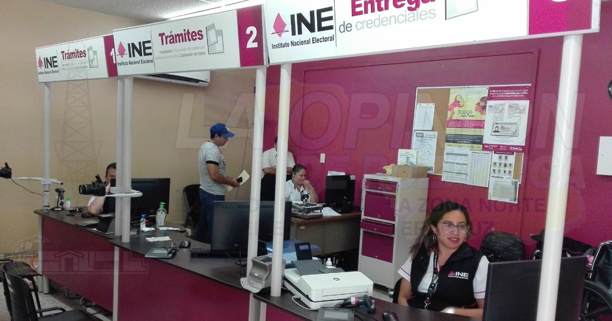 Alista INE entrega de más de mil 600 credenciales en Tuxpan