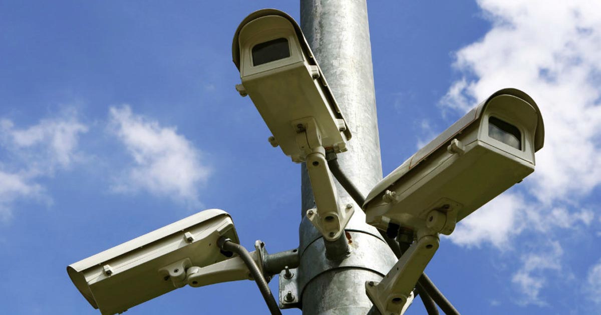 Cuitláhuac no quiere videovigilancia en Veracruz; empresa ofrece concluirla