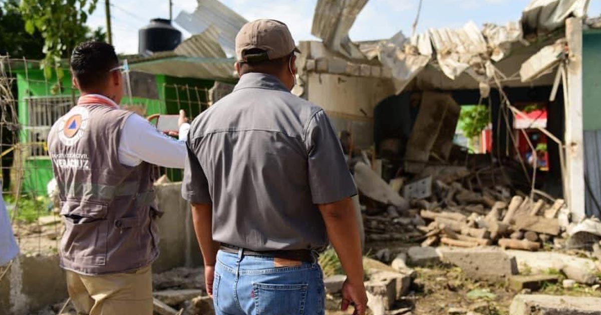 Explosión en Soconusco, Veracruz provoca daños en al menos 10 casas