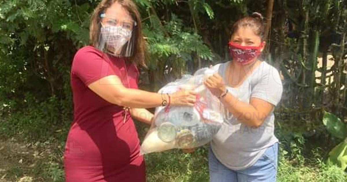 Fortalece DIF de Cazones la despensa familiar en comunidades