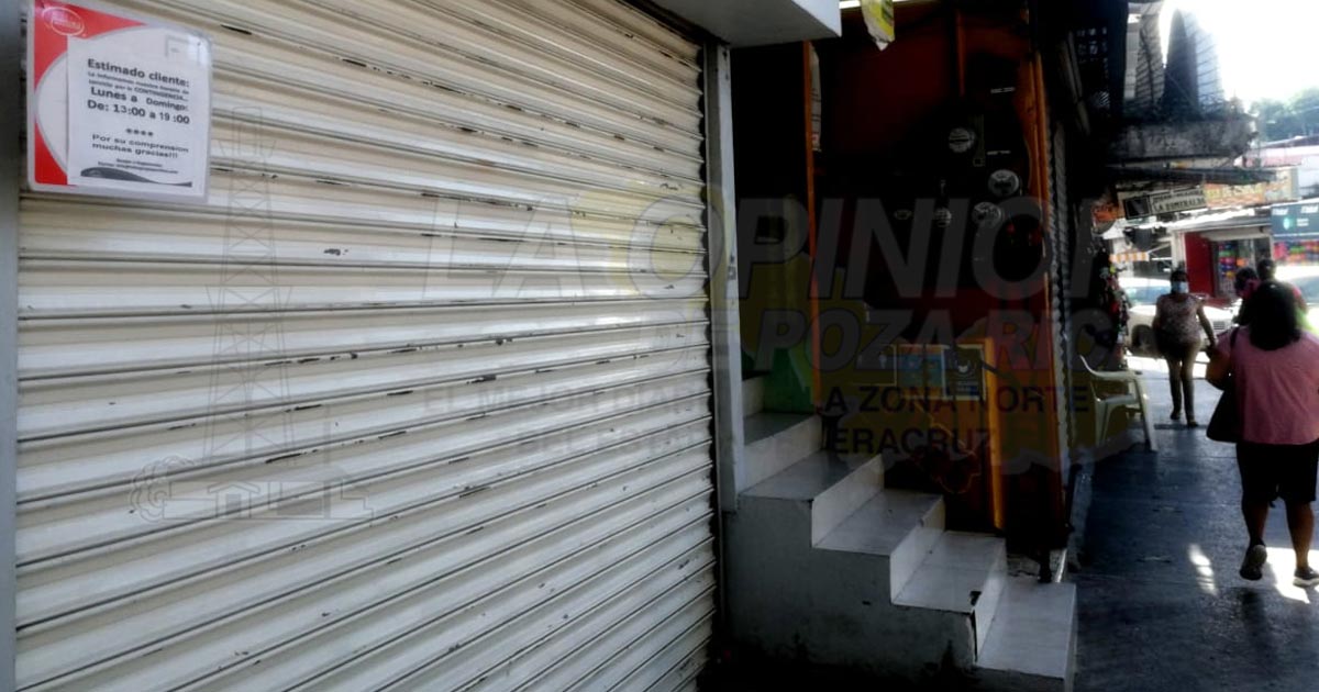 Abren más negocios céntricos