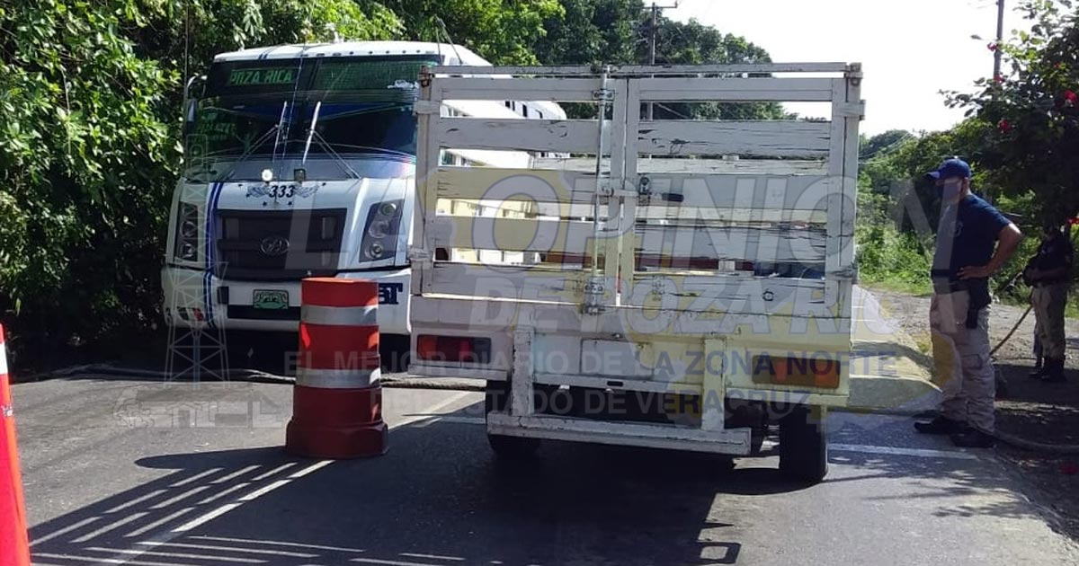 Aplican sanciones a transportistas que violen indicaciones contra Covid-19, en Cazones